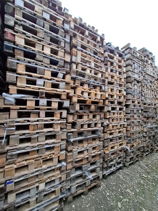 Vand Paleti non-euro second hand