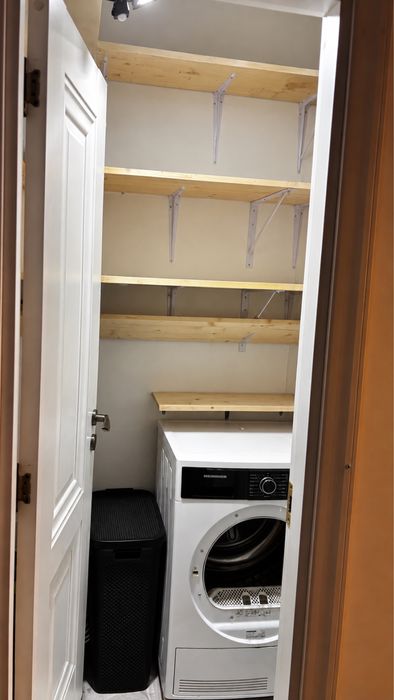 Apartament de vânzare, mobilat și utilat