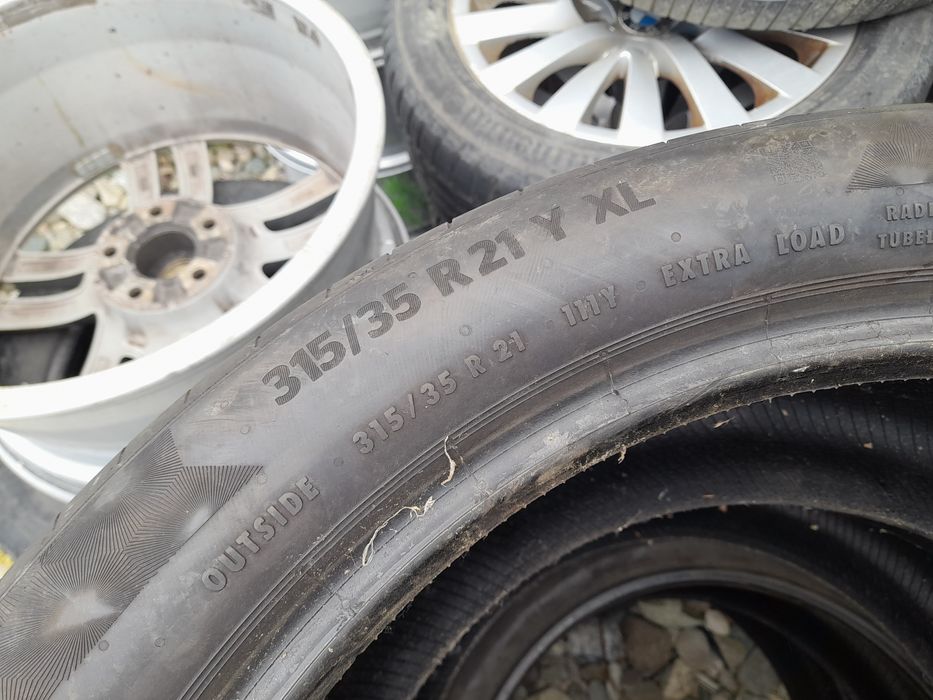 Vând 4 cauciucuri vara continental 275/40 r21 si 315/35 r21