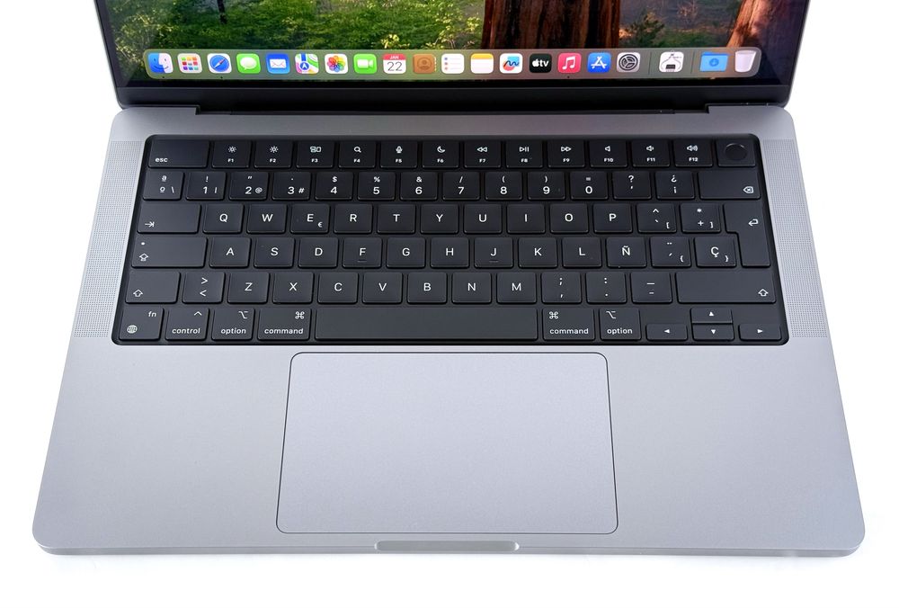 Apple MacBook Pro 14'' M1 PRO 16RAM 512SSD 100% Батерия! Гаранция!