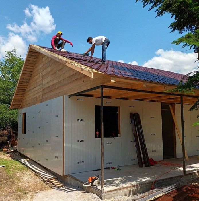 Executăm container modulare