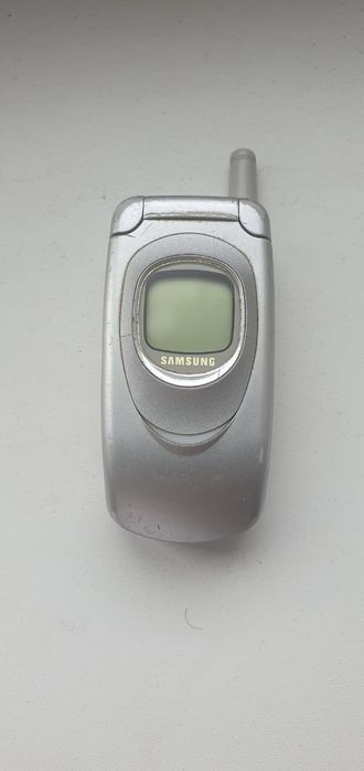 Продам телефоны 2000 годов