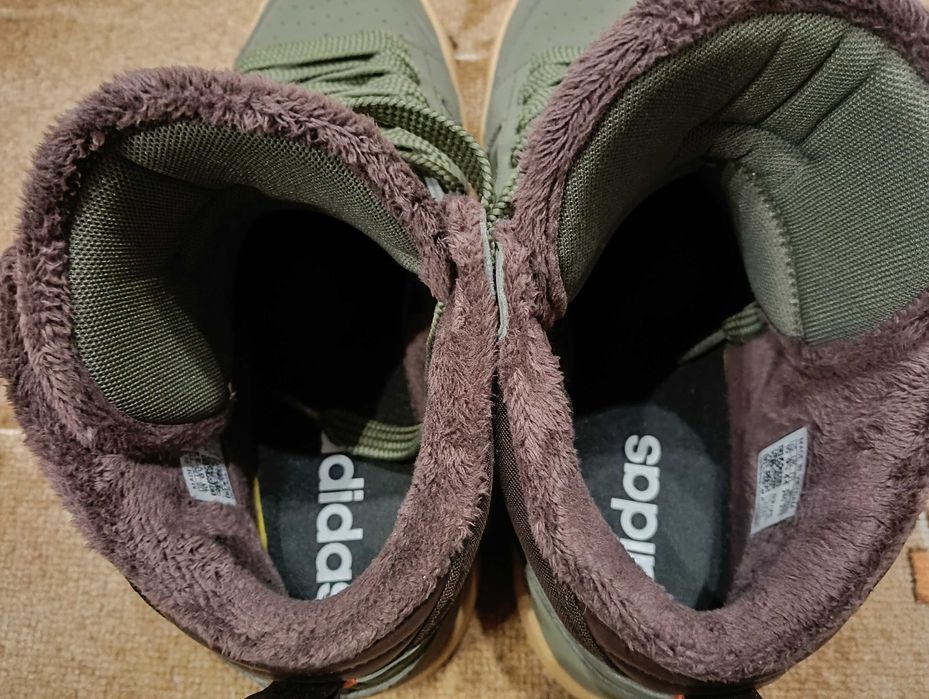 Почти нови топли оригинални мъжки зимни кецове Adidas 44 номер Зелени
