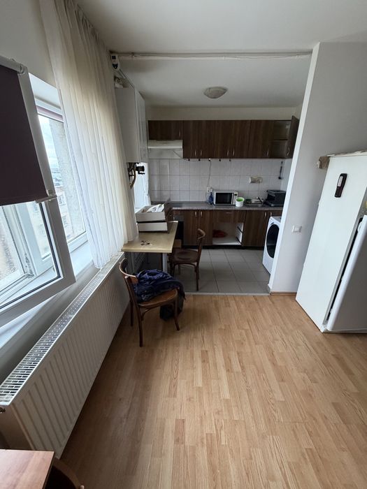 Vand Garsoniera Brasov