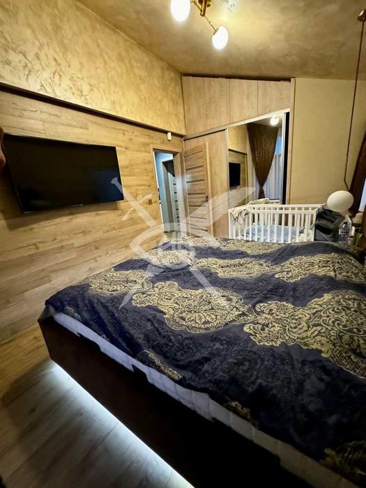 Продава се Къща в Костинброд - 150 кв.м за 2860 €/кв.м - Снимка #6