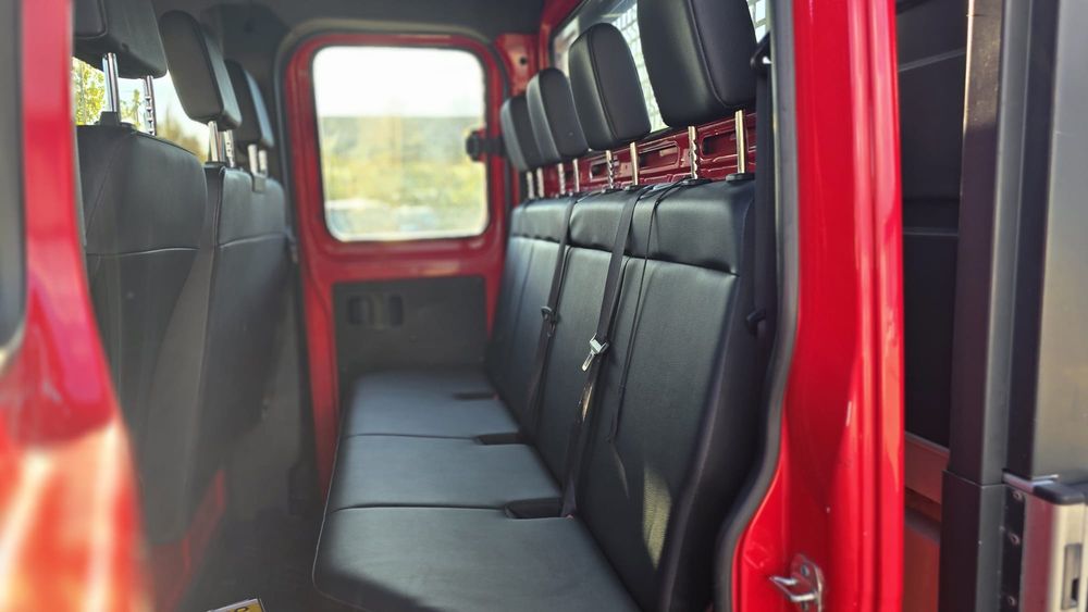 Mercedes sprinter doka maxi