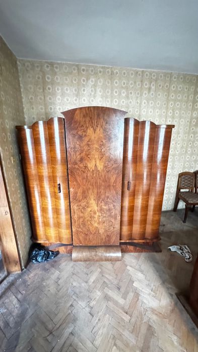Старинни мебели скрин и гардероб в арт деко стил 1940г