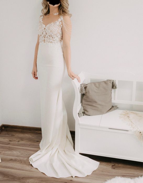 Rochie mireasa model deosebit