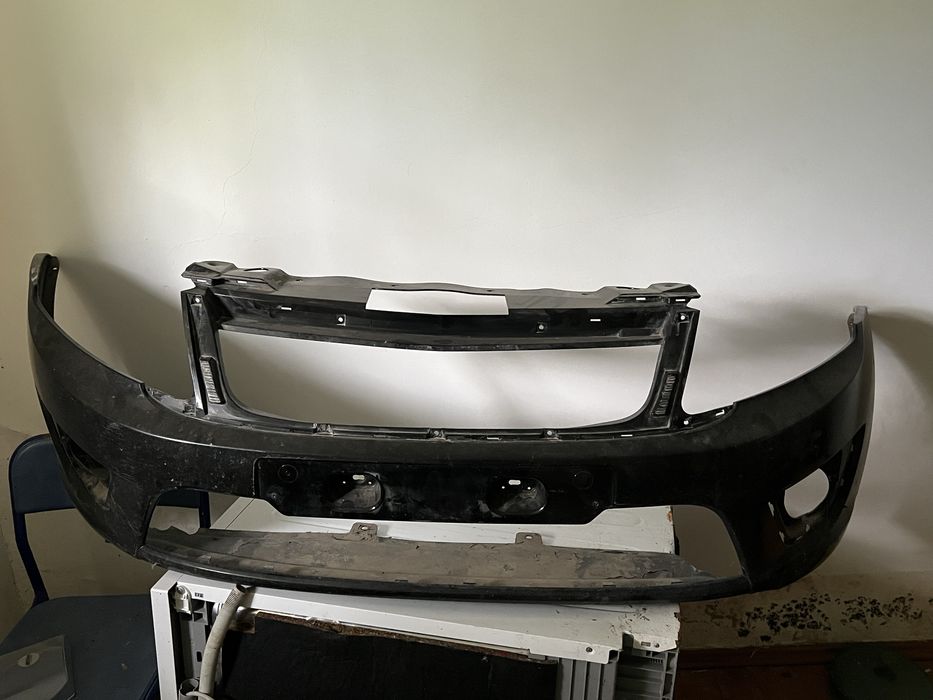 Передний бампер , Лада Гранта.