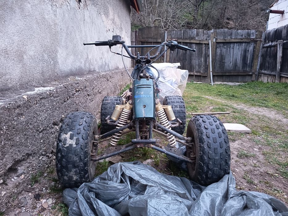 Vand Sau Schimb Cu ATV Ambele Aștept Oferte