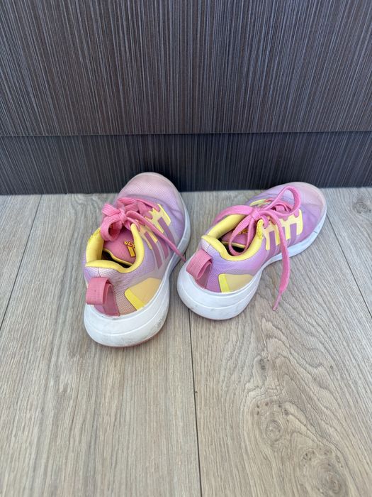 Маратонки Adidas