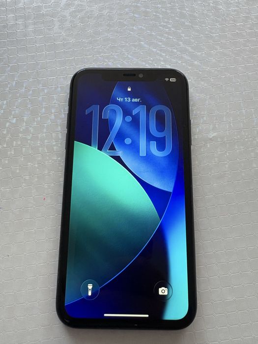 Продам iPhone 11, 128 ГБ