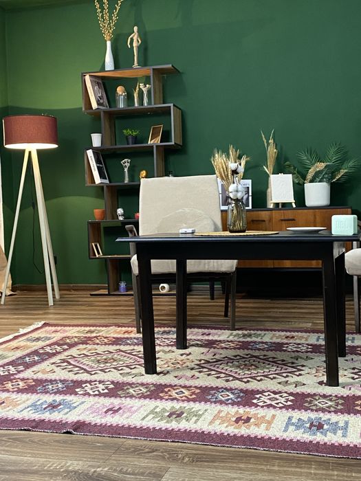 стеллаж в хорошем состоянии