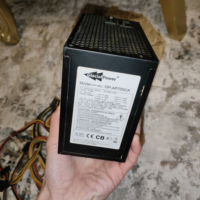 Blokpitaniya 700w va 550w yarim Modulniy