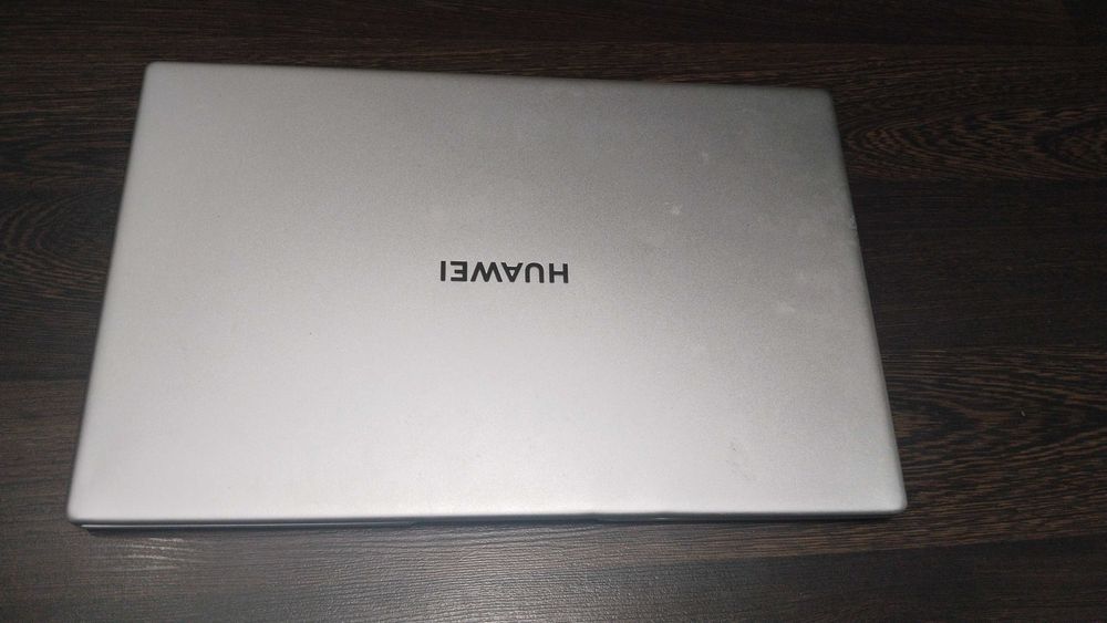 Продам офисный ноутбук