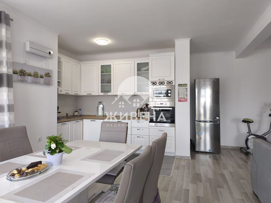 Продава се Къща в с. Соколово, Област Добрич - 146 кв.м за 1679 €/кв.м - Снимка #4