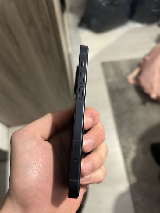 iPhone 12 mini с нова батерия.