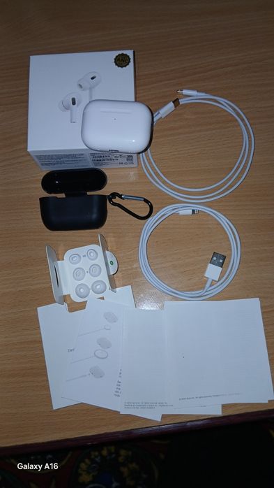 Air pods pro 2  sotiladi