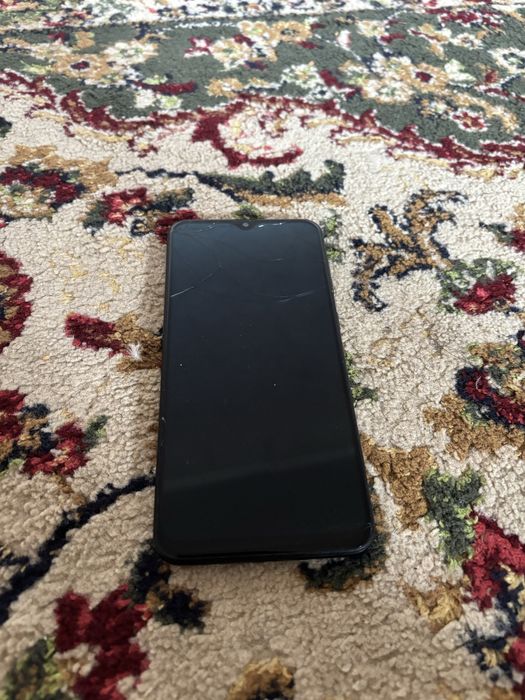 Продаю Samsung A20