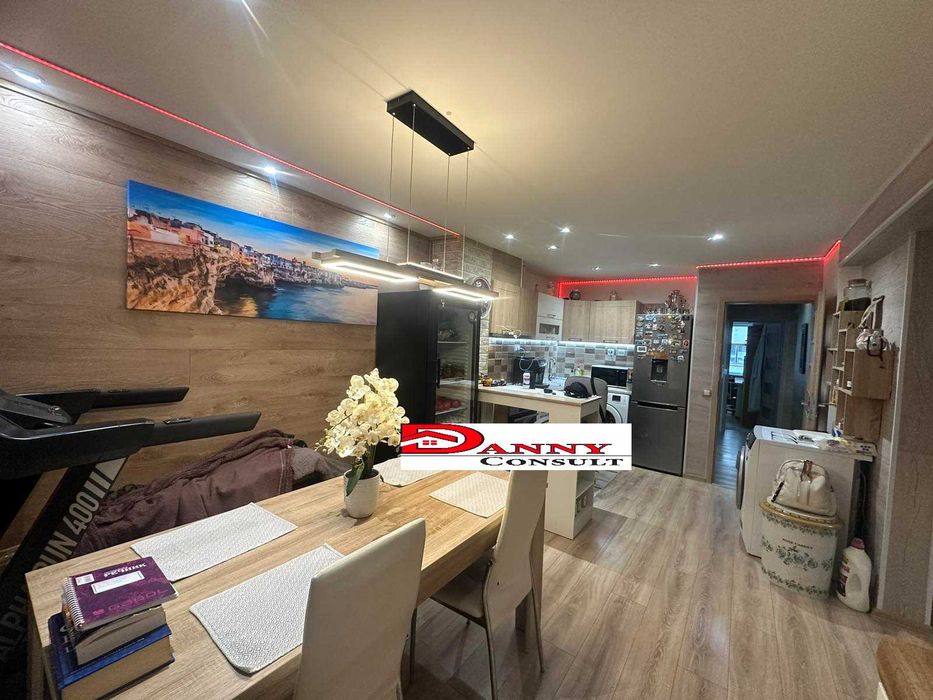 Продава се Тристаен апартамент в Велико Търново, Акация - 103 кв.м за 1748 €/кв.м - Снимка #3