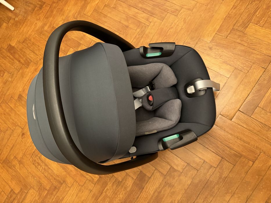 Vand scoica auto maxi-cosi pebbler 360