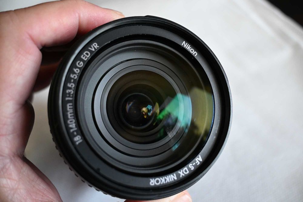 Obiectiv Nikon AF-S DX NIKKOR 18-140mm f/3.5-5.6G ED VR