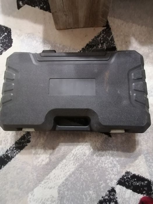 Гвоздезабивной пистолет.