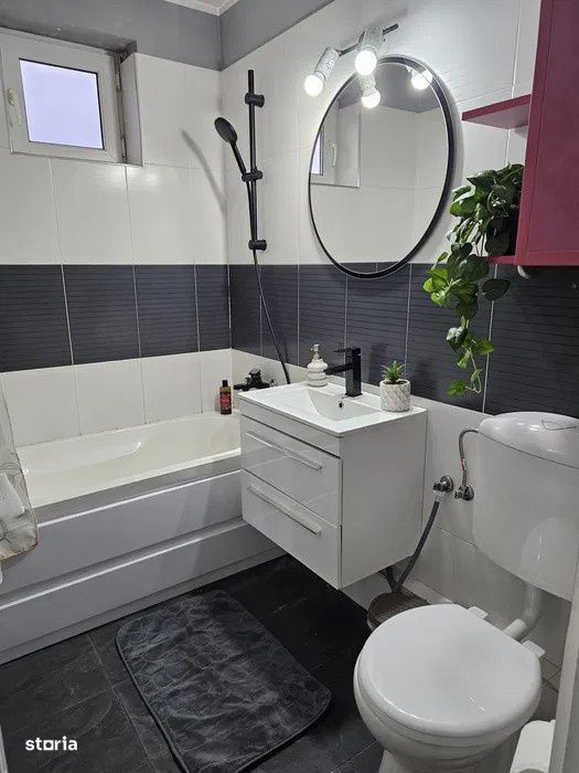 Apartament de vanzare, 2 camere, 50 mp, zona centrala!