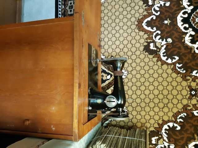 продам швейную машинку