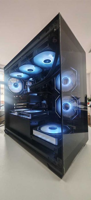 Геймърско РС за ТОП Гейминг Ryzen 7 7700X/32Gb/1.5Tb/RTX 5060TI/WiFi & BT/Гаранция
