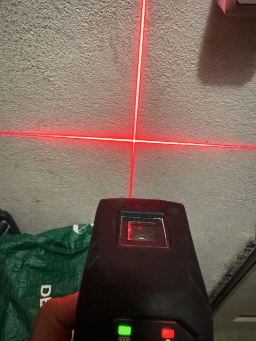 Laser Bosch GCL  2-15