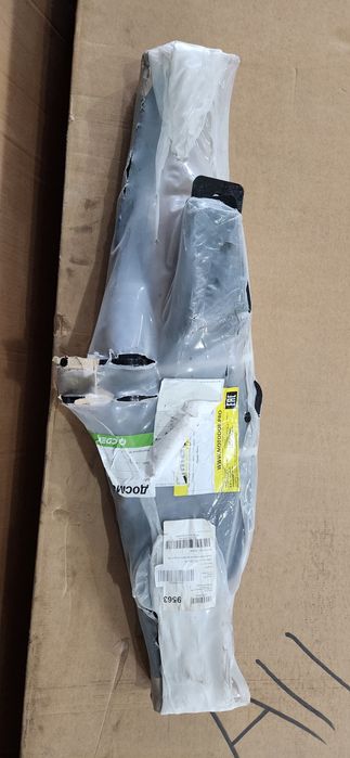 Фаркоп на Hyundai Staria