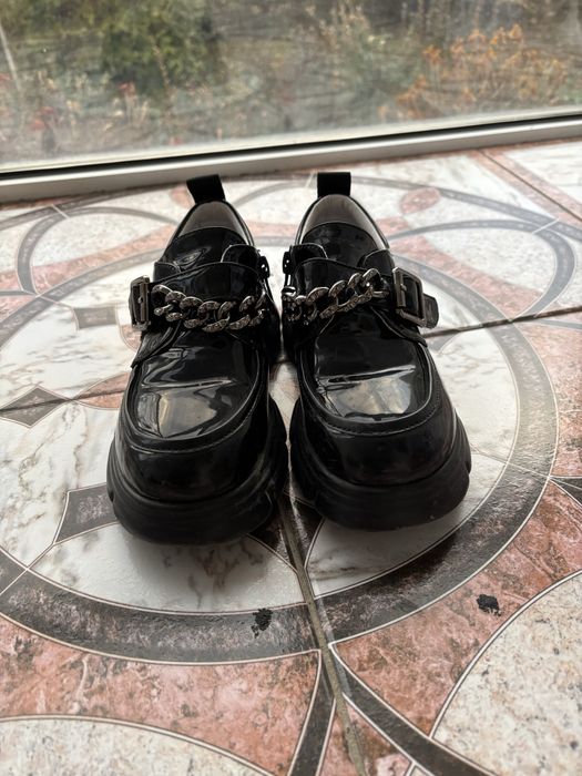 Обувь для девочки