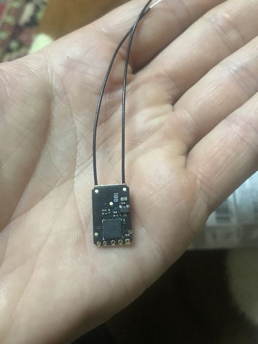 Radiomaster R81-V2  FPV