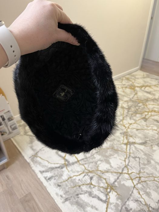 Продаю норковый берет