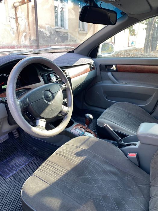 Lasetti 2013-yil aftamat 1.6 arendaga