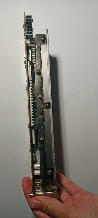 Продам видеокарты