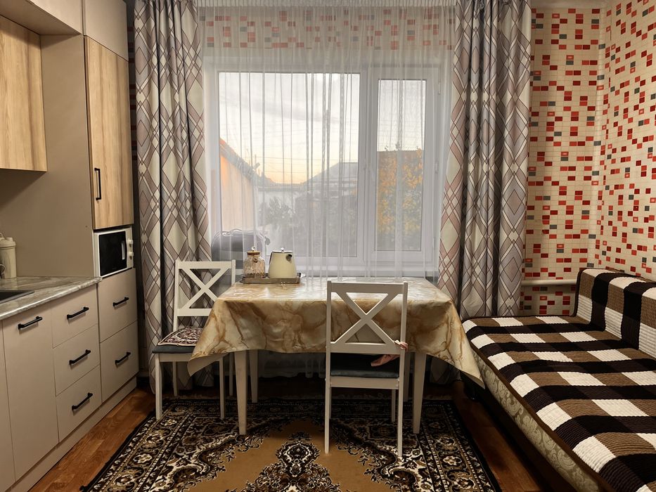 Продам большой дом в центре Акколя