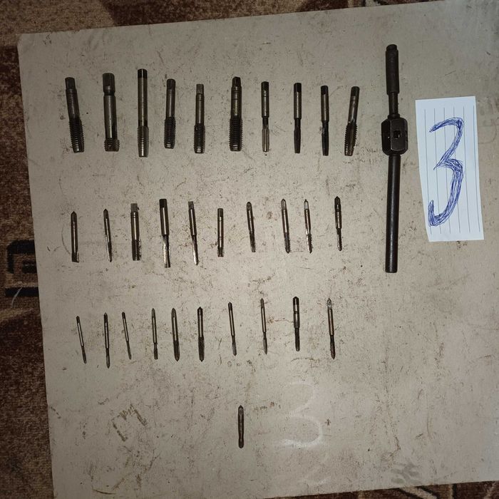 голям лот метчик  30 броя № 3