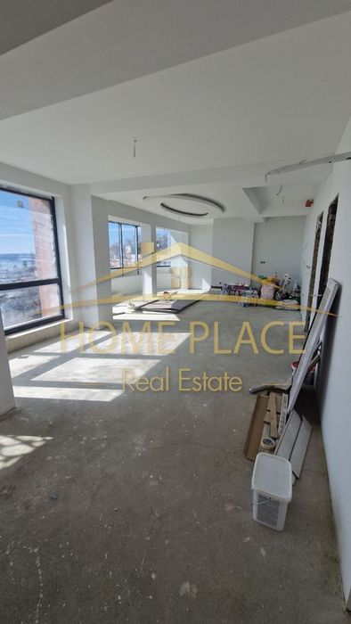 Продава се Къща в Варна, м-т Акчелар - 430 кв.м за 890 €/кв.м - Снимка #4