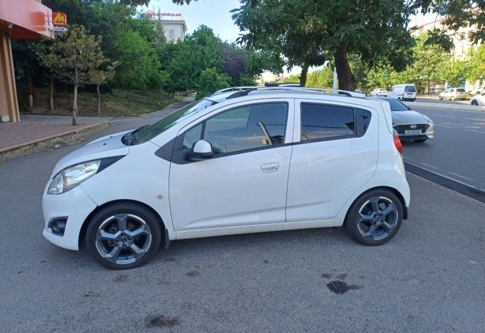 Продаётся спарк автомат
