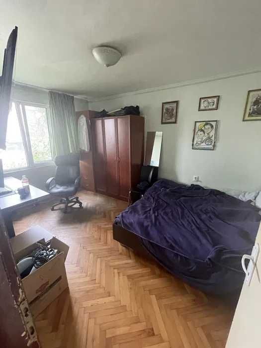 Продава се Тристаен апартамент в Пловдив, Христо Смирненски - 64 кв.м за 1329 €/кв.м - Снимка #3