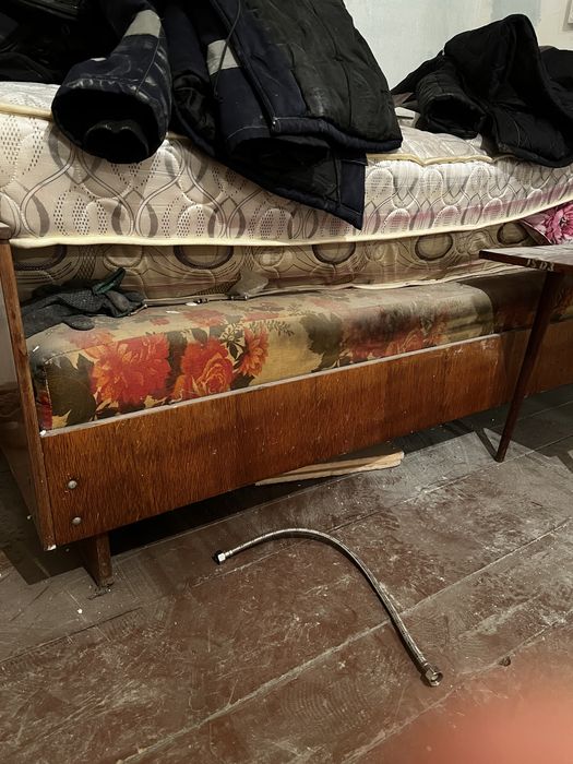 Кровать антиквариат