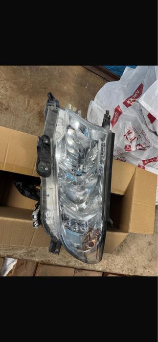 Фары на тойота прадо