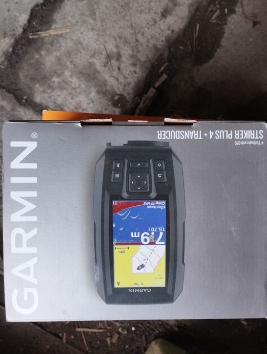 Продам эхолот Гармин страйкер плюс 4.