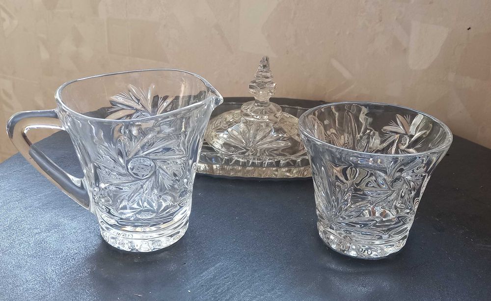 Продам хрустальный набор