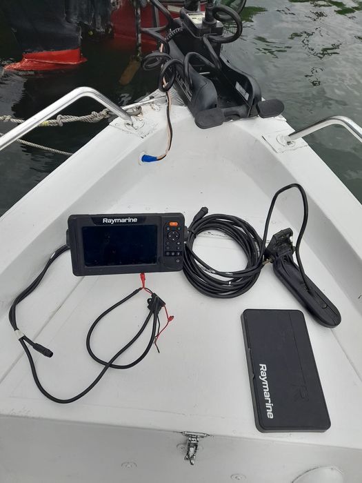 Sonar Raymarine Element 7