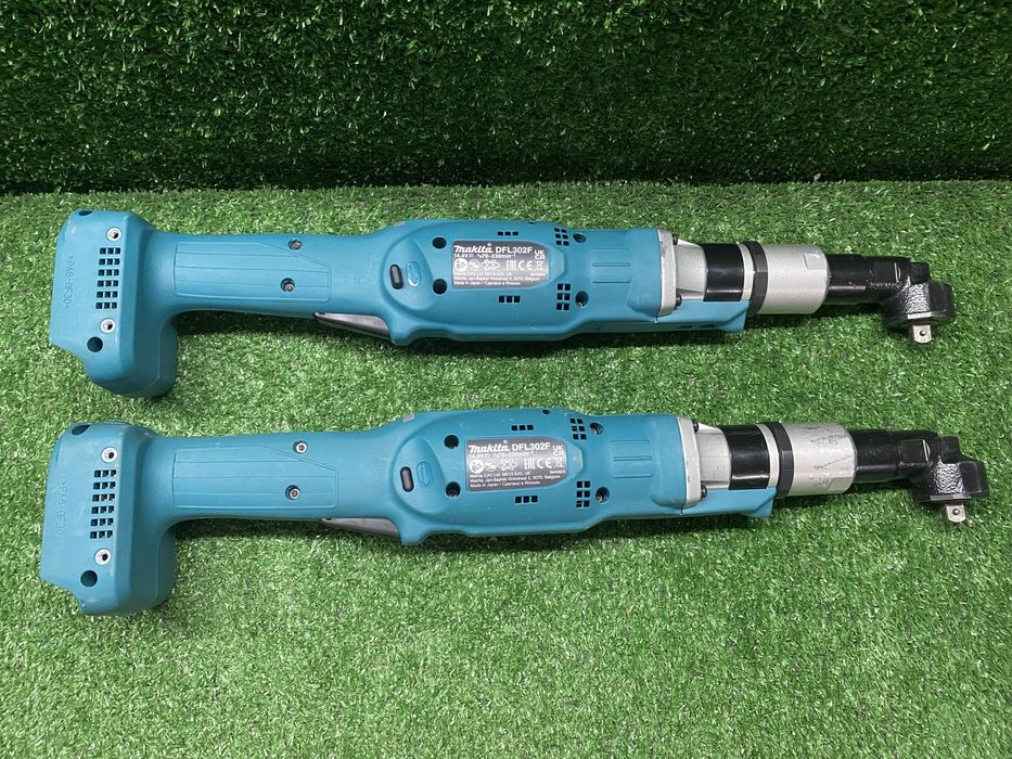 Акумулаторен безчетков ъглов динамометричен ключ Makita DFL 302 F