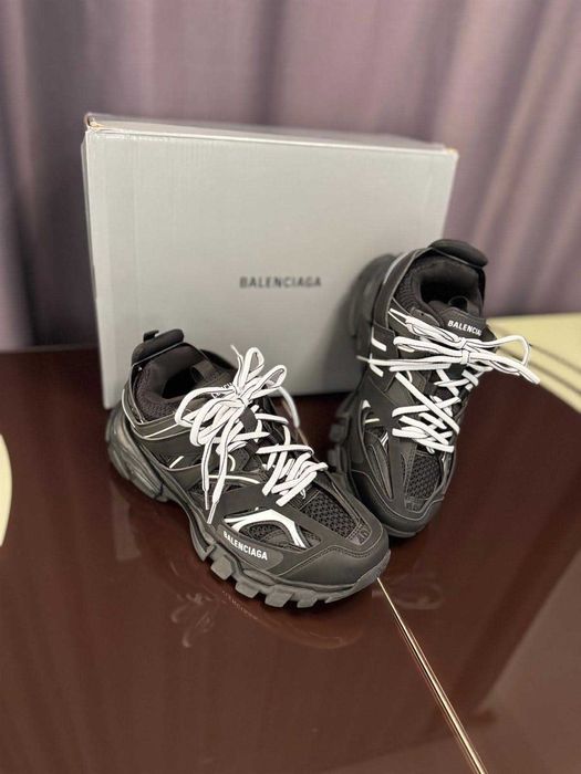 Balenciaga Track Black & White - 39, 40, 42, 43 stock