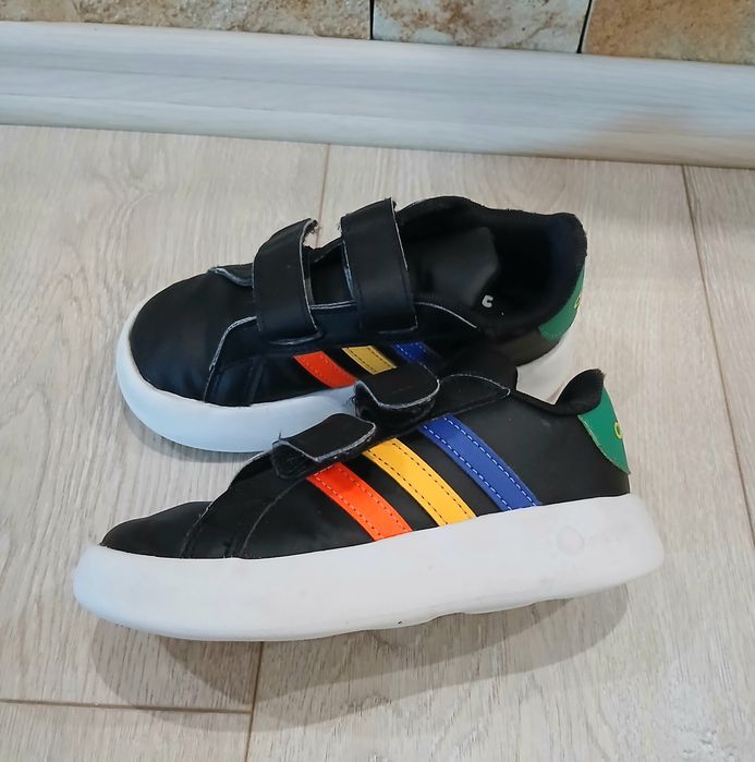 Детски маратонки Adidas- 27 номер!